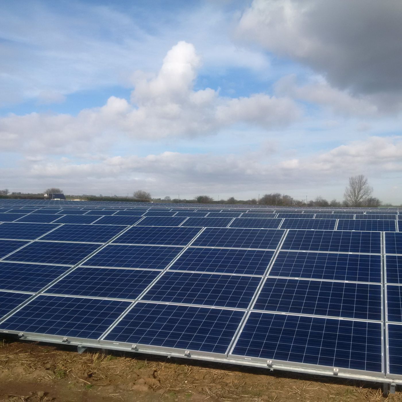 natewood  united kingdom  photovoltaic solar plant